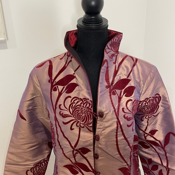 Miniye Asian Embroidered Red and Gray Kimono Coat - Picture 2 of 8